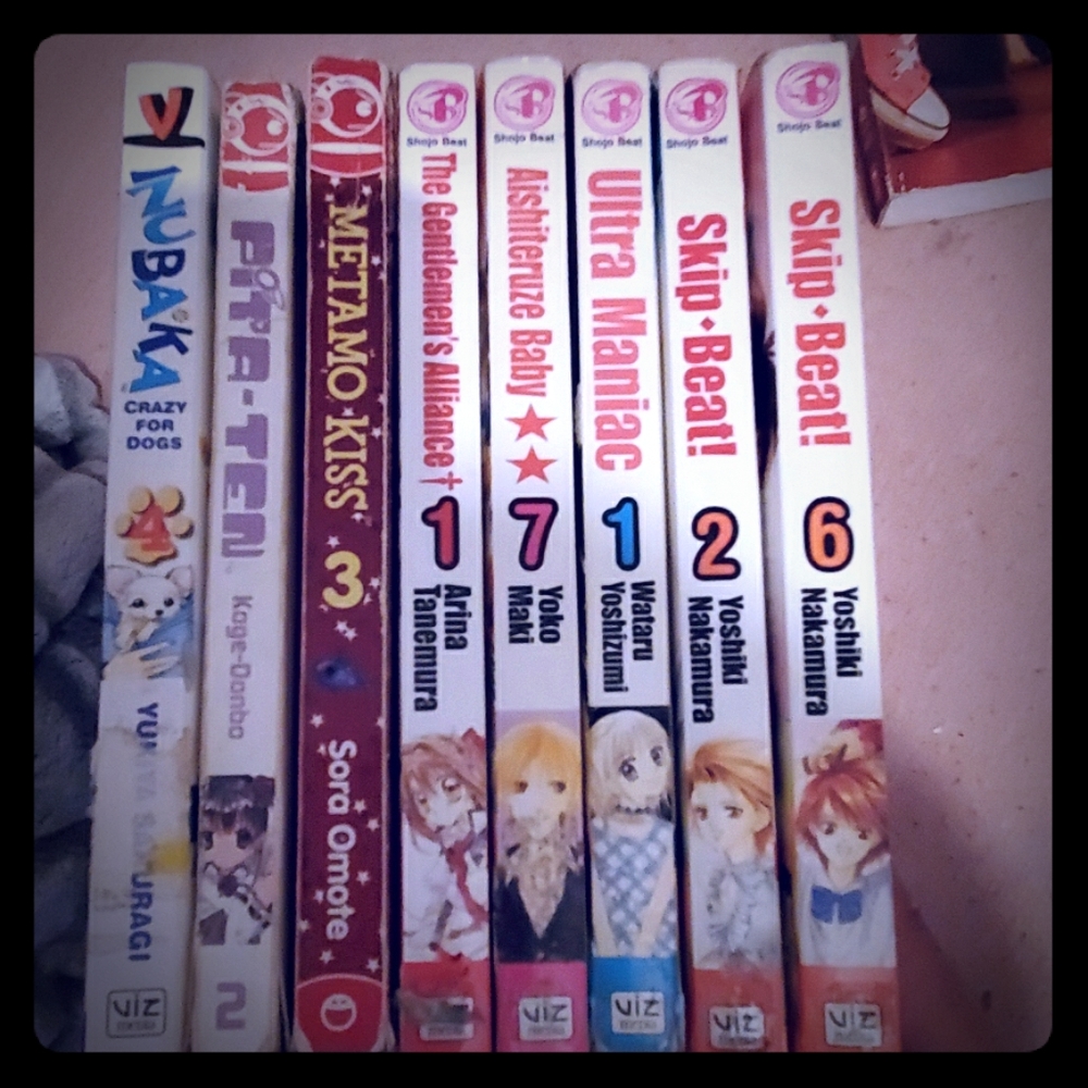 Assorted manga set